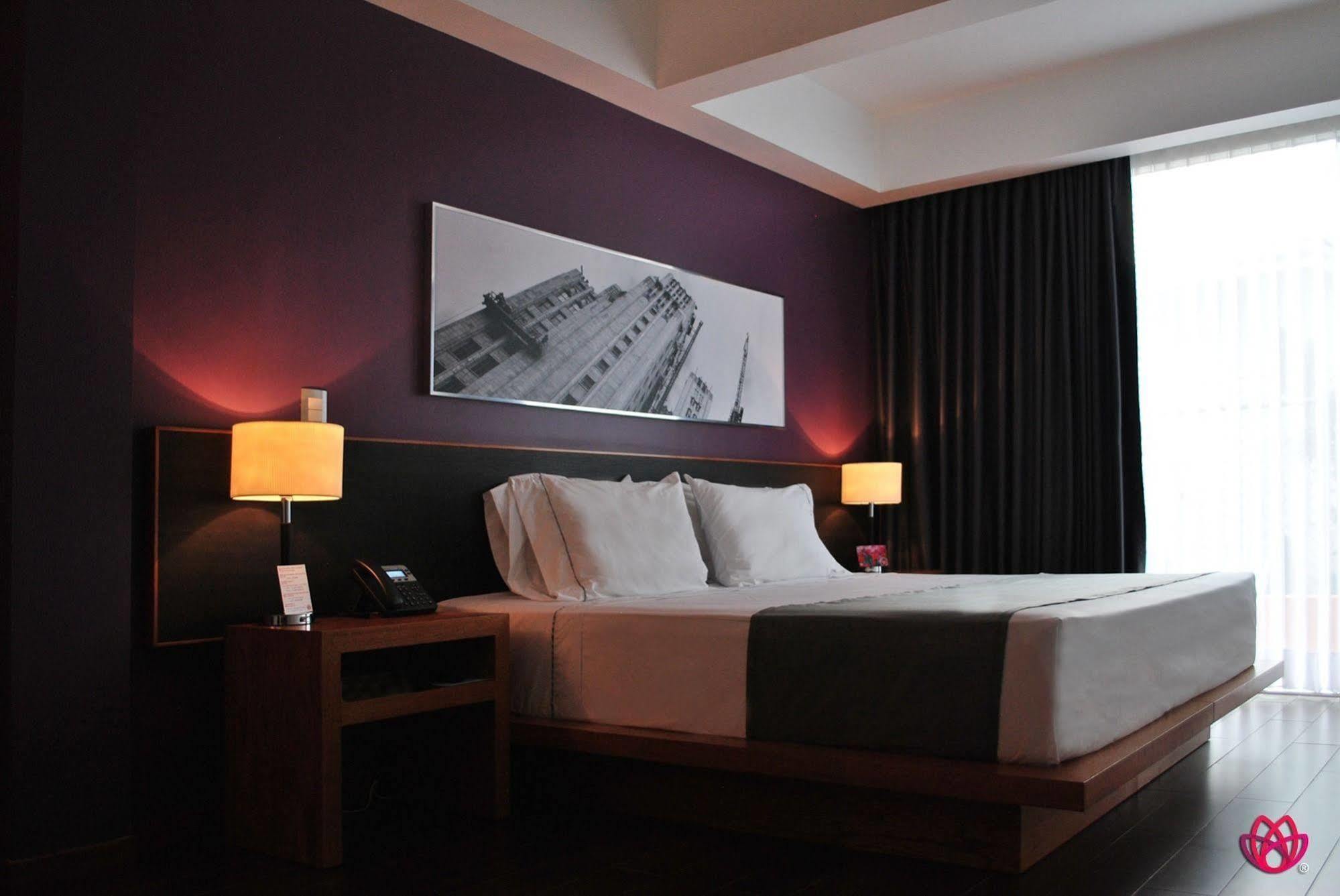 Hotel Y Tu Expo Guadalajara Esterno foto