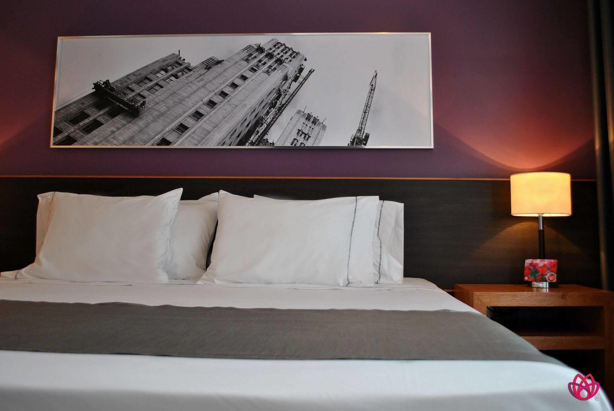Hotel Y Tu Expo Guadalajara Esterno foto
