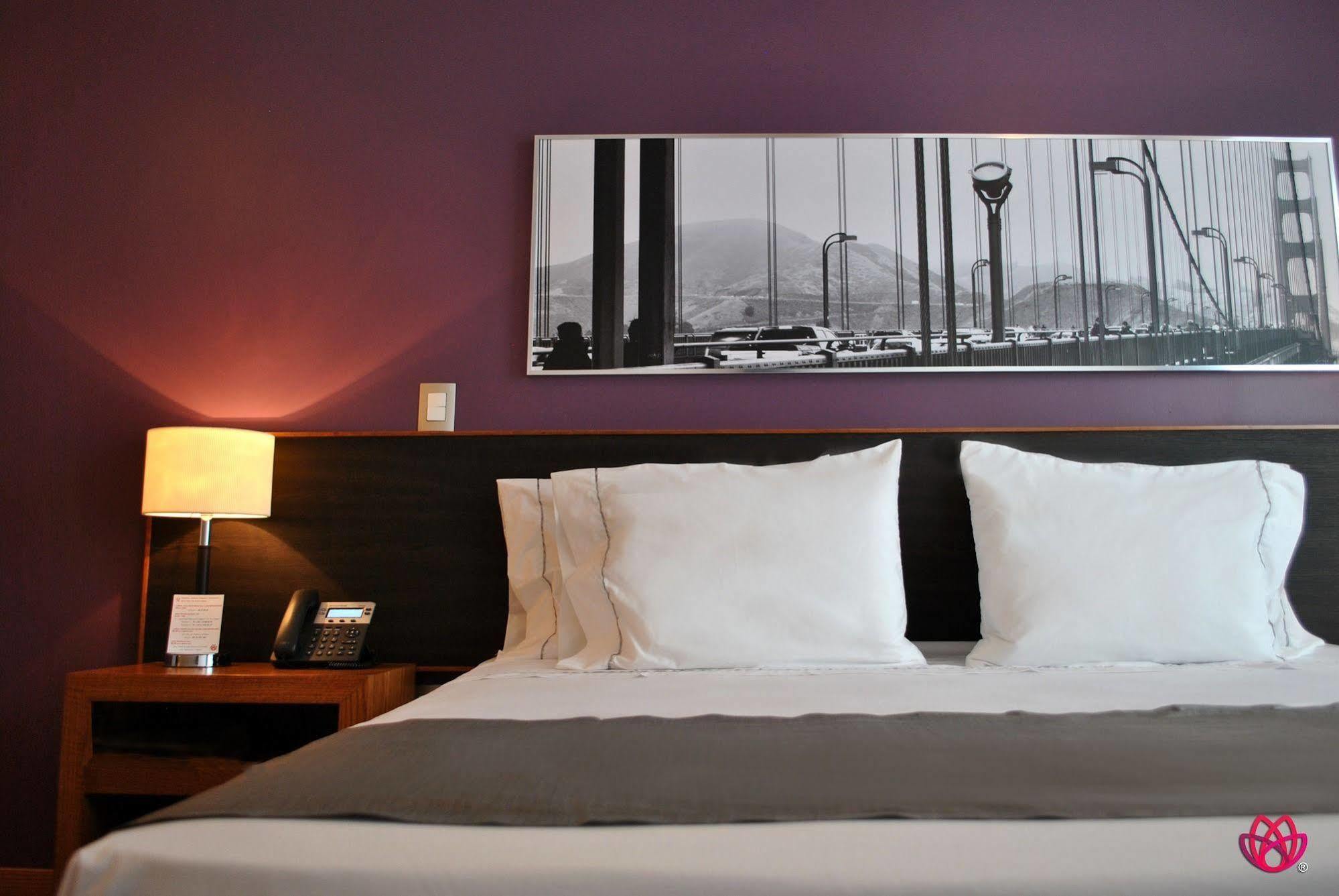 Hotel Y Tu Expo Guadalajara Esterno foto