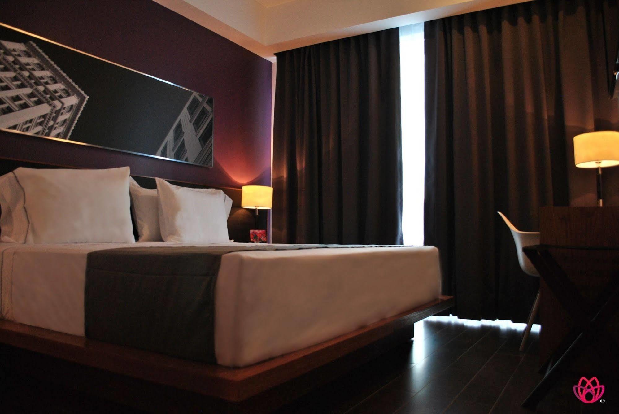 Hotel Y Tu Expo Guadalajara Esterno foto
